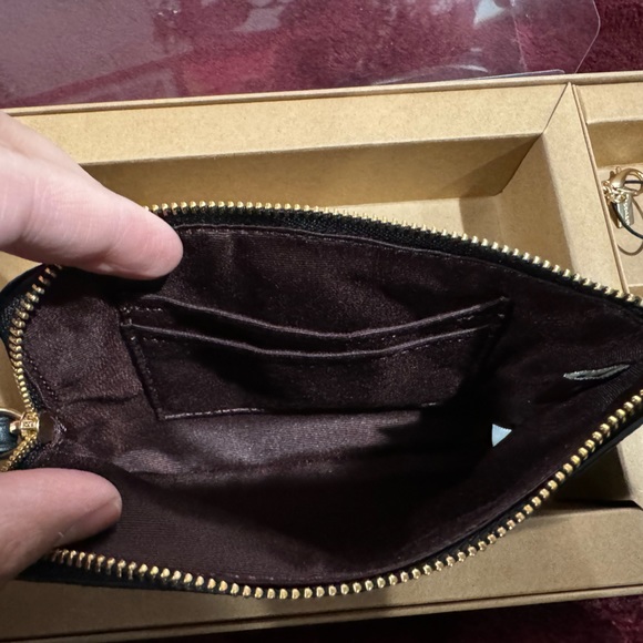 Brand new black leather coach wristlet with charms - Picture 6 of 6